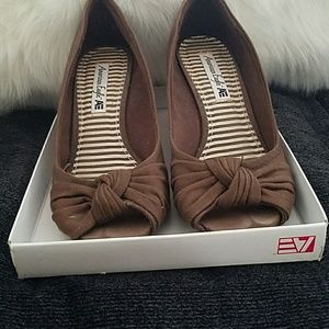 American Eagle wedge heeled sandals